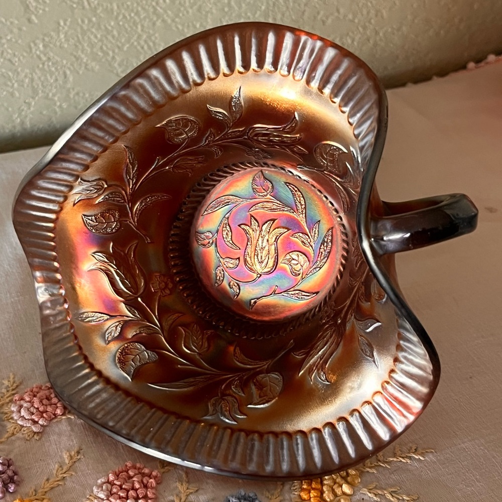 Vintage Marigold Carnival Glass Tulip & Vine Nappy bowl Iridescent Orange Gold